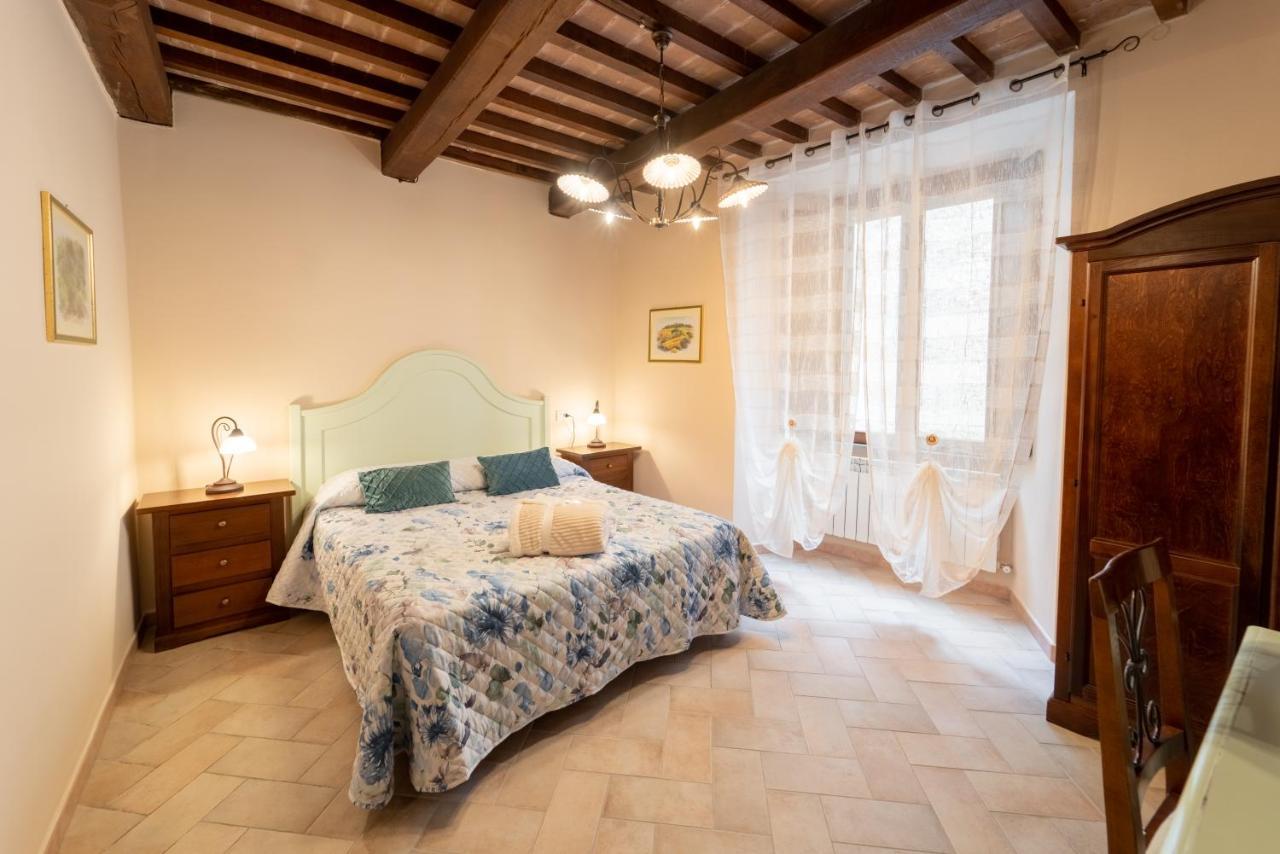 Albergo La Loggia Di San Martino Gualdo Tadino Dış mekan fotoğraf