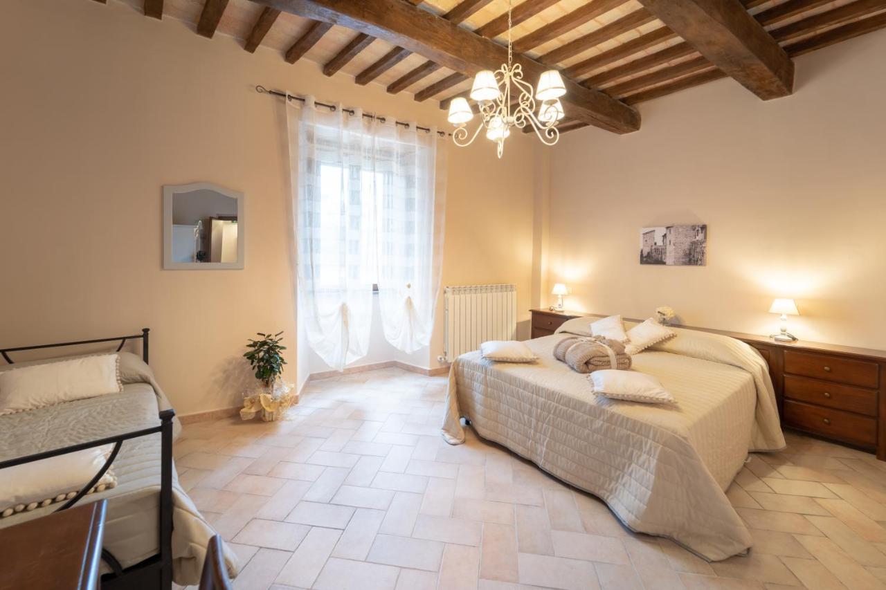 Albergo La Loggia Di San Martino Gualdo Tadino Dış mekan fotoğraf