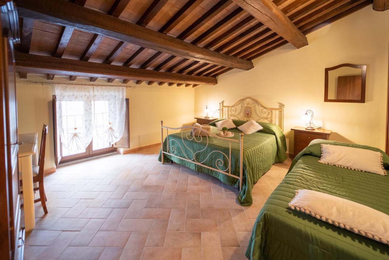 Albergo La Loggia Di San Martino Gualdo Tadino Dış mekan fotoğraf