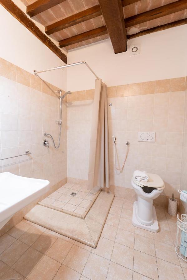 Albergo La Loggia Di San Martino Gualdo Tadino Dış mekan fotoğraf